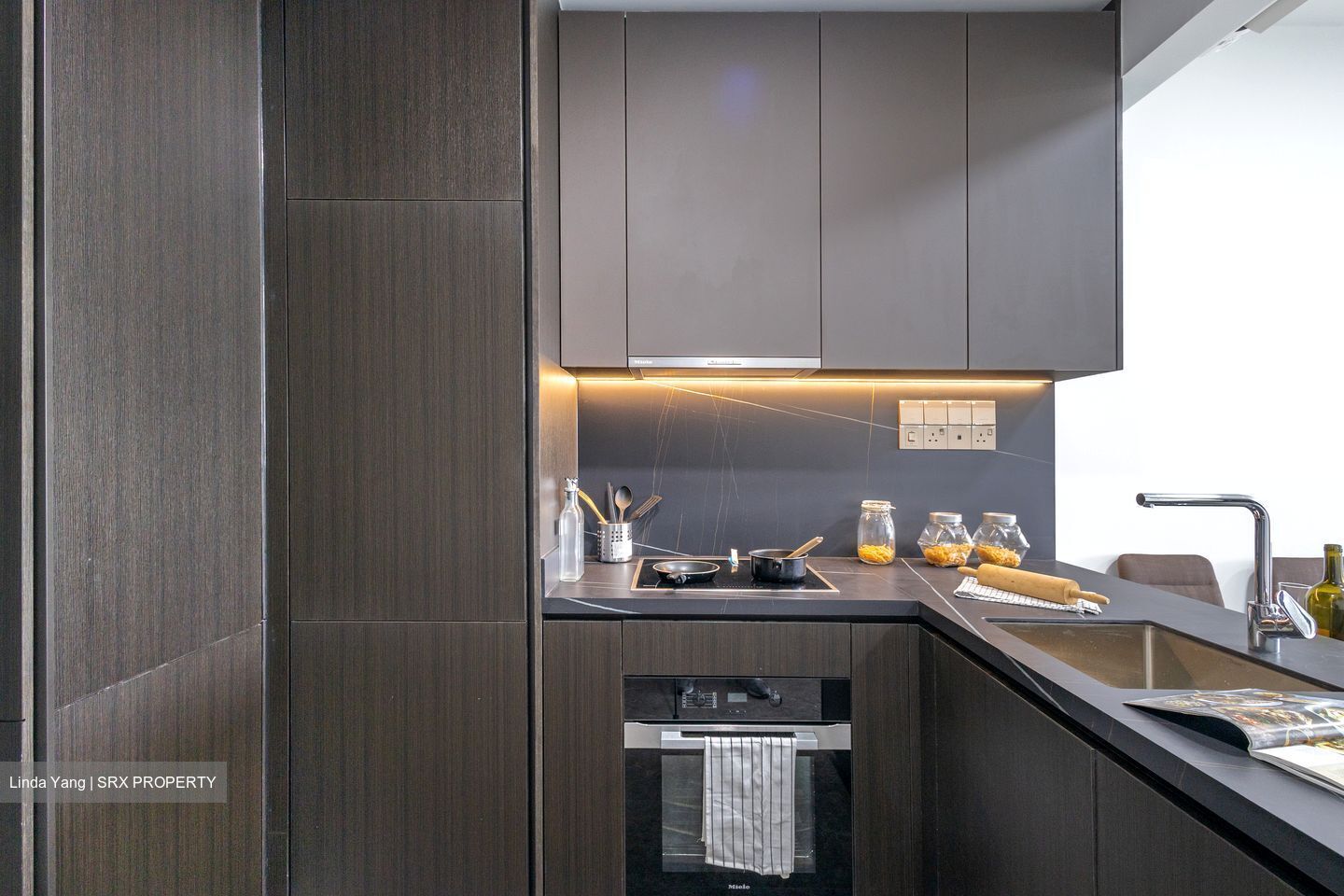 Hyll On Holland (D10), Condominium #501188201
